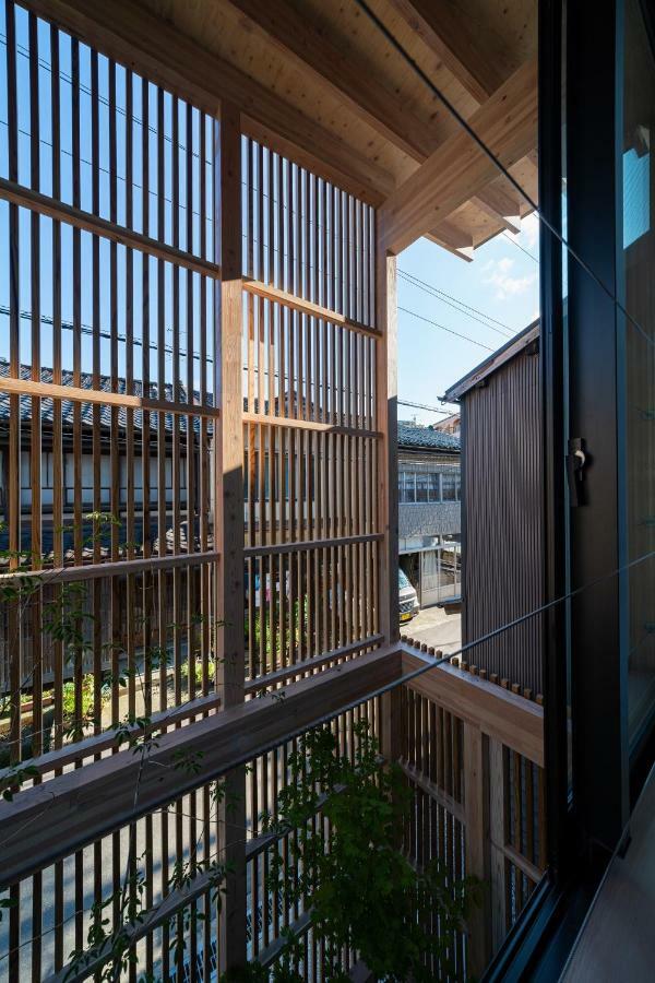 ホテル 群青の月 金沢市 エクステリア 写真