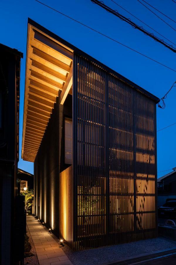 ホテル 群青の月 金沢市 エクステリア 写真